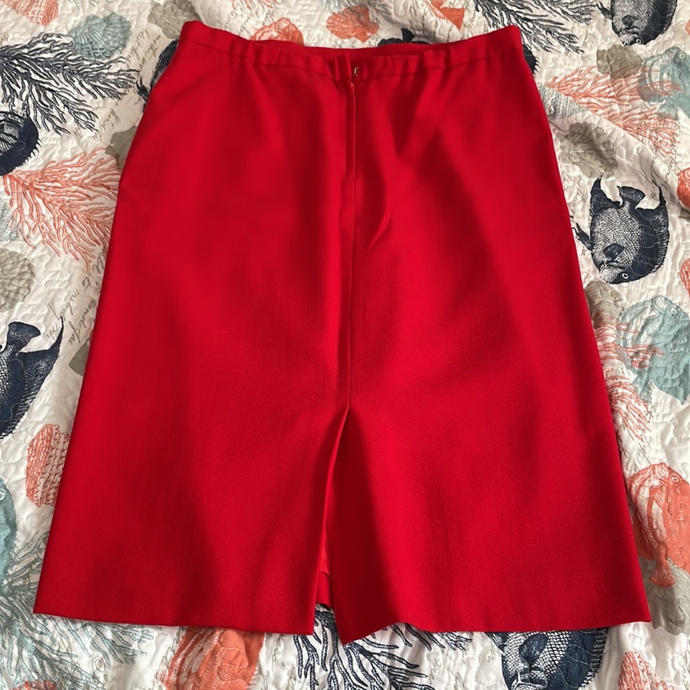 Red blazer set - Picture 7 of 7